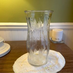 Vintage MCM Clear E. O. Brody Co Textured Leaf Feather Tall Glass Flower Vase